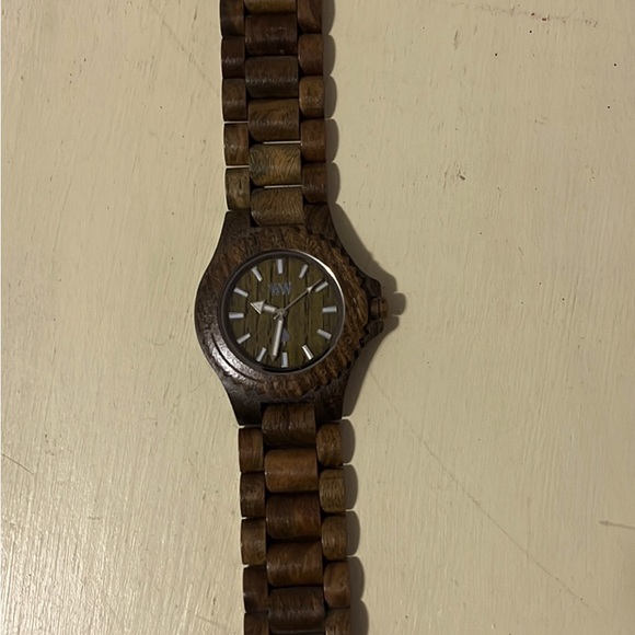 WeWOOD Men’s watch - Picture 4 of 4